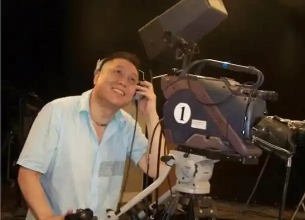 小香玉和王为念离婚18年后,两人的生活相差太大