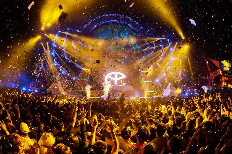国内电音节收官之作——丛林电音节万众期待,全国各地蹦迪选手应召前