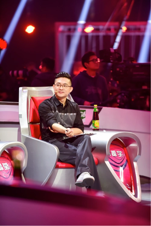 《非诚勿扰》姜振宇自曝从小就是钢铁直男 人生巅峰养过5只猫