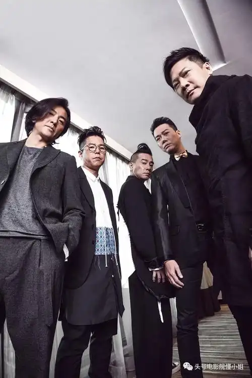 林晓峰离婚突然发现香港电影古惑仔兄弟团全员已50岁