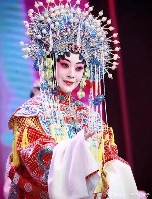 震惊!著名京剧演员姜亦珊意外离世,疑自缢身亡!