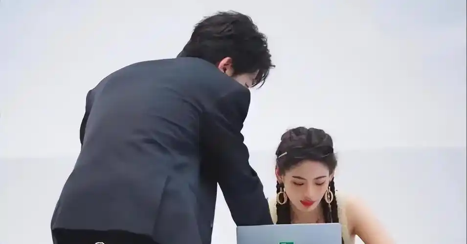 6期拉扯3位女嘉宾孙怡前男友在恋综里的表现有多炸裂