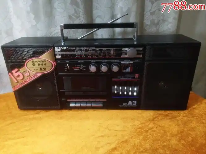 正宗原装日本夏普gfa3收录机经典机型功能正常声效很棒值得收藏