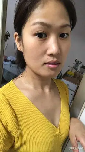 女生们素颜都是什么样的?