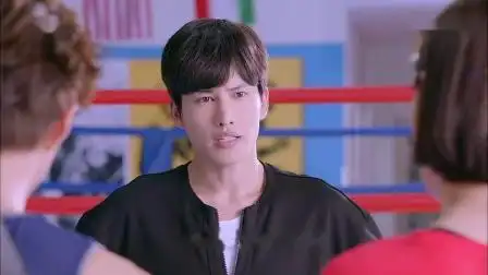 甜蜜暴击全集鹿晗关晓彤裴子添赵越