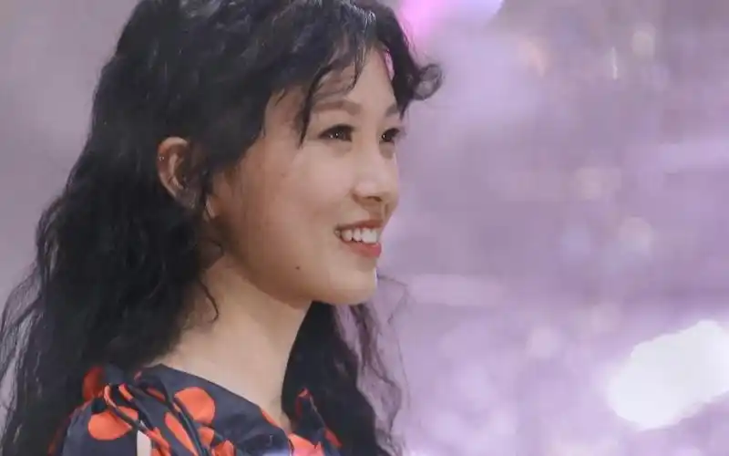 洪一诺190629六星battle洪一诺凭借一首耶利亚女郎打动星推官拿到唯一