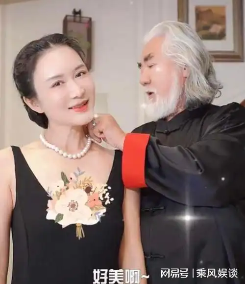 73岁张纪中再当爹妻子杜星霖四胎即将生产生命针威力如此大