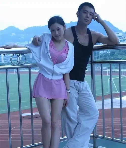 回顾一嫁改命张馨予黑料不断到无人敢惹老公何捷履历有多牛