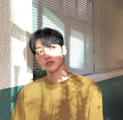 男生头像|qq男生头像2021年最流行帅气清新的阳光少年 第218期