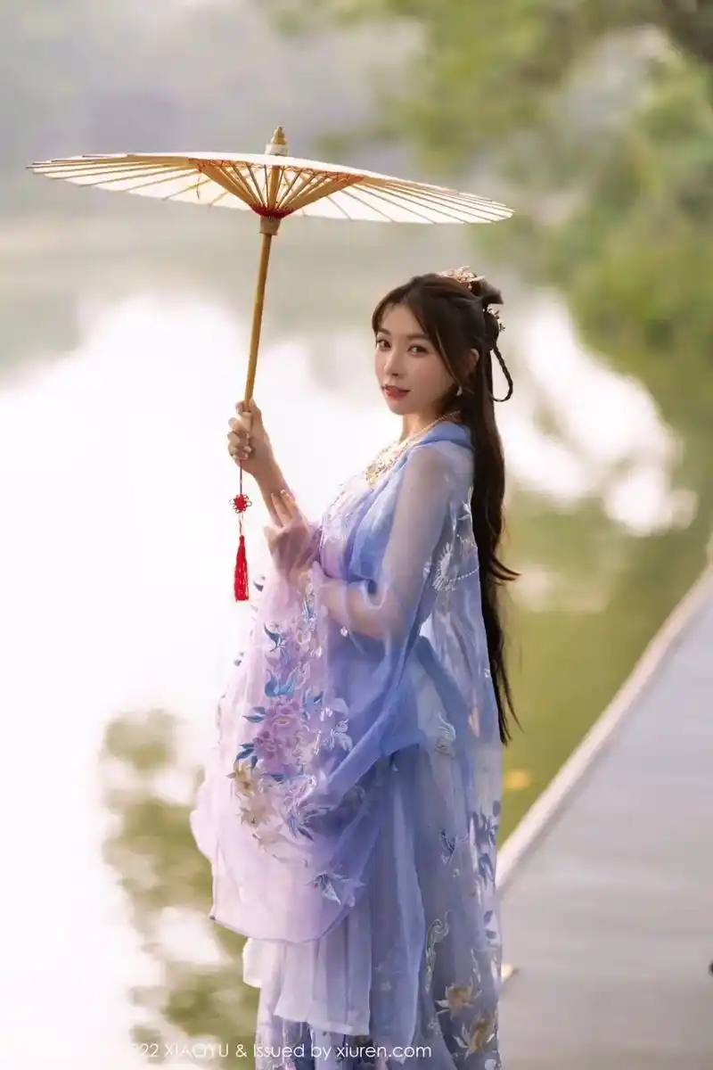 汉服 #古风 性感女神徐莉芝booty浅紫色古装服饰杭州西 - 抖音