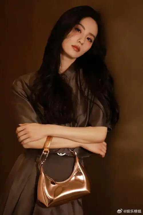 刘诗诗精致微醺妆