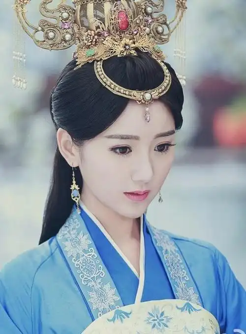 毛晓彤拍过多少电视剧(毛晓彤主演的电视剧)-天晟网