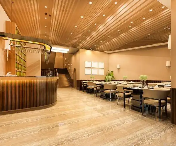 第五部分:装饰细节面馆的装饰细节是体现个性和特色的重要部分.