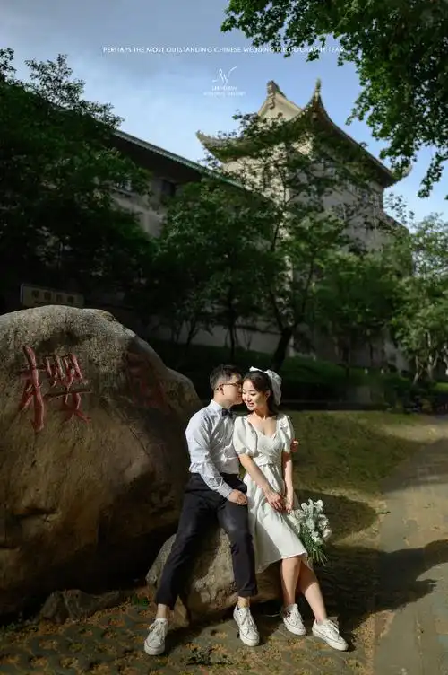 武大拍了这么多年早已有了感情,激动是又有钱赚了#武汉大学##武汉婚纱