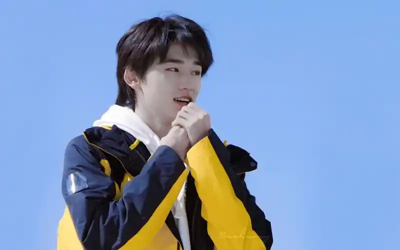 《精神的力量》宋亚轩绝美镜头混剪_哔哩哔哩_bilibili