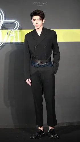 蔡徐坤 - 堆糖,美图壁纸兴趣社区