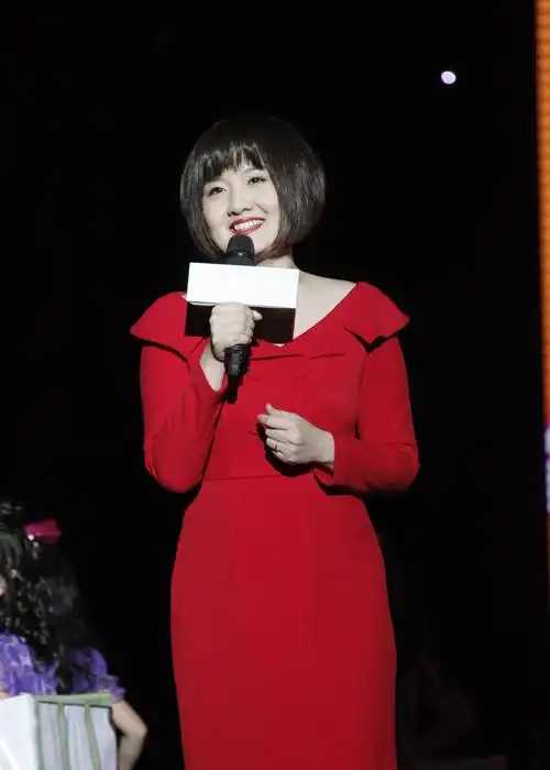 新星教育十周年梦想盛典在长治体育中心震撼上演