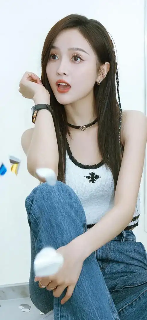 美女系列壁纸~吴宣仪