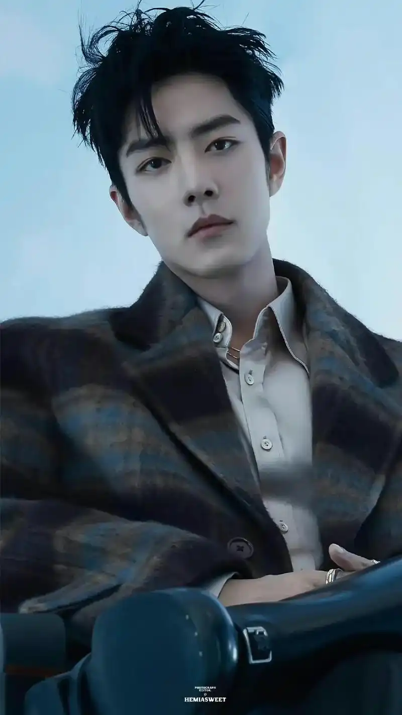 肖战 #眼神杀 #宝藏男孩 #神仙颜值 别眨眼99 - 抖音