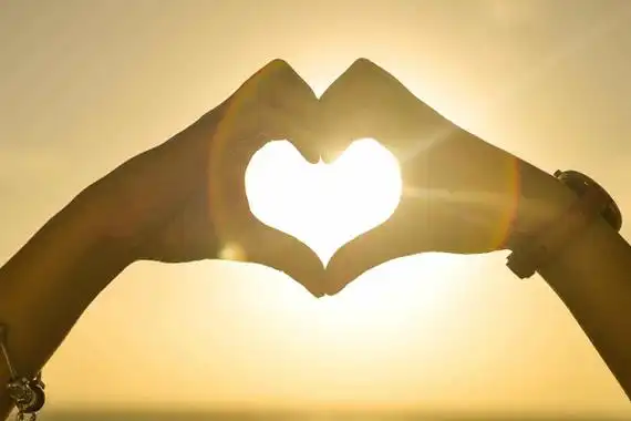 真心相爱的两个人真的会有心灵感应吗?-剧情奥秘