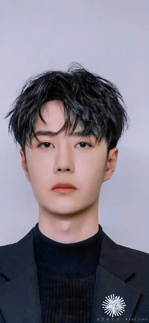 王一博专题壁纸-维和防暴队