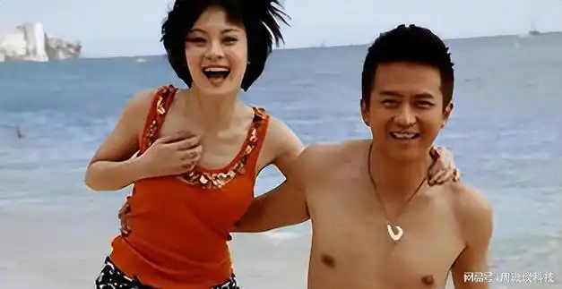 结婚13年41岁的孙俪和44岁邓超离婚助理发长文回应