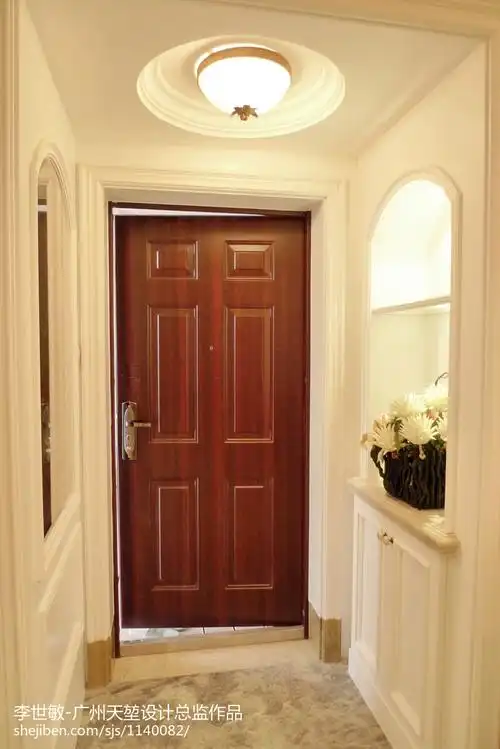 辟邪在防盗门内门让里挂红布可以吗