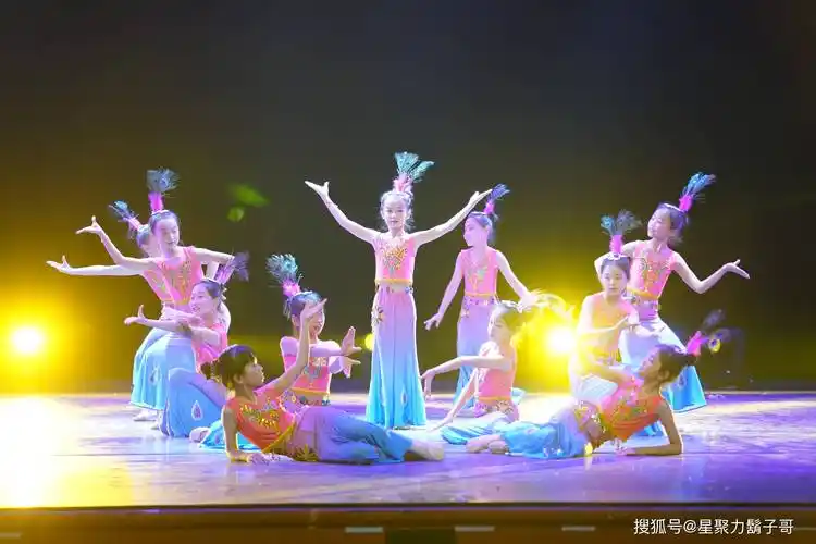 第七届民族青少年艺术节山东舞蹈展演专场一星聚力教育