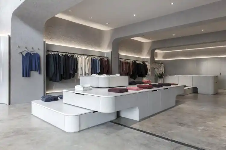 服装店1/11一鸣空间设计唐工2021-05-22 16:36:11