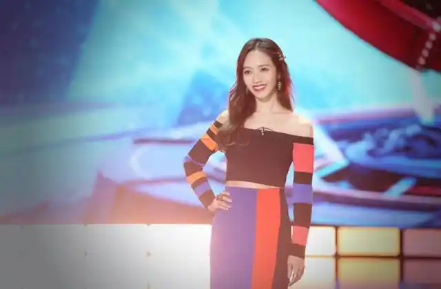 温柔而坚定,智慧而勇敢,侯佩岑的魅力不止一面