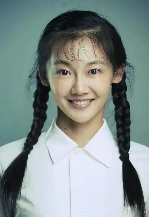 曝郑恺妻子苗苗三胎产女疑生产细节全曝光因臀位进行剖腹产