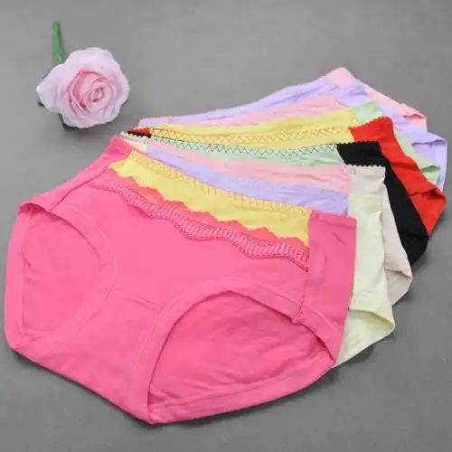 简约蕾丝花边女士中腰内裤 舒适贴身透气 提臀女士中腰内裤