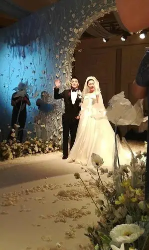 张馨予婚礼现场曝光新人宣誓时流泪你就是我要等的那个人