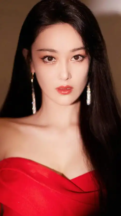 又一次被长发的张馨予惊艳到这也太美了