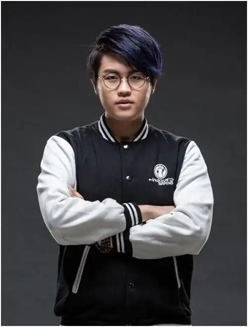 ig连败疑似内讧?姿态怒怼喷子甩锅下路