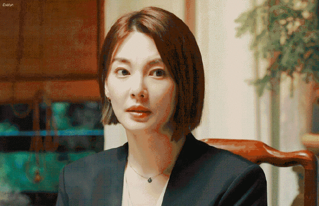 昨晚也被短发的shirley美到了060499这可是张雨绮哎!