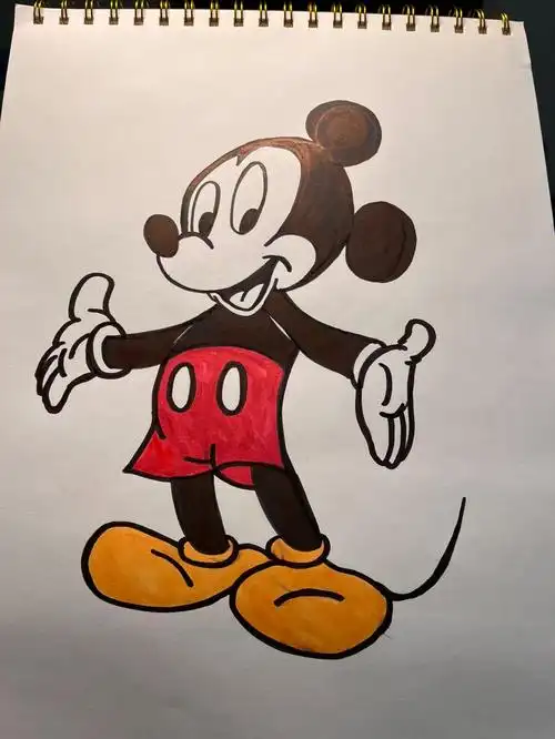 黑白米奇似乎更好看