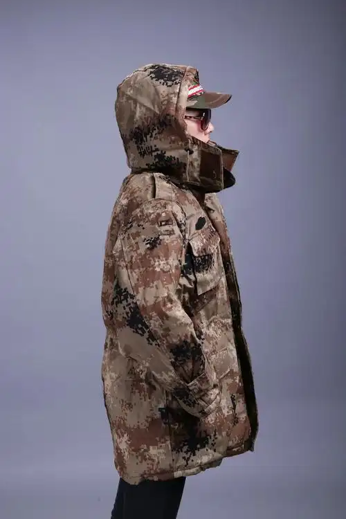 批发 冬款登山迷彩服套装系列 防寒保暖新款荒漠迷彩服套装