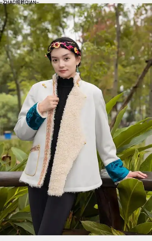 照乾藏族服装冬季冬天穿的藏装外套女潮流加绒带毛保暖皮绒藏式西藏服