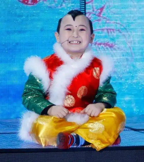 8岁春晚福娃邓鸣贺病逝 春晚福娃邓鸣贺因白血病复发抢救无效死亡