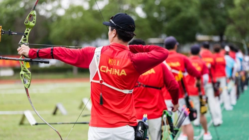 (竞技体育)射箭项目东京奥运会模拟赛 李佳伦杨晓蕾收获混团金牌