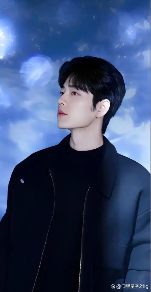 肖战图片2024新照片,肖战最新照片,肖战壁纸,肖战高清图片,#肖战 #肖