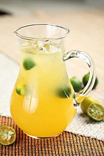 青桔柠檬茶图片_青桔柠檬茶高清图片_全景视觉