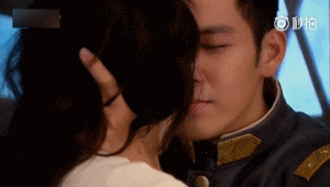 光看钟汉良和唐嫣,baby吻戏就苏了?你一定没看过这部剧吧!