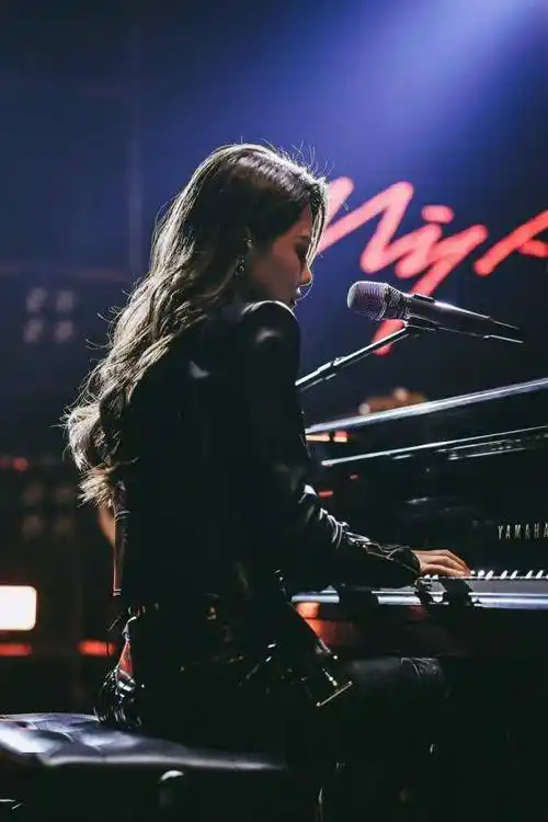 "少年归来,仍然是你" 梦然个人演唱会 沈阳首演!_演出_时间_菜单