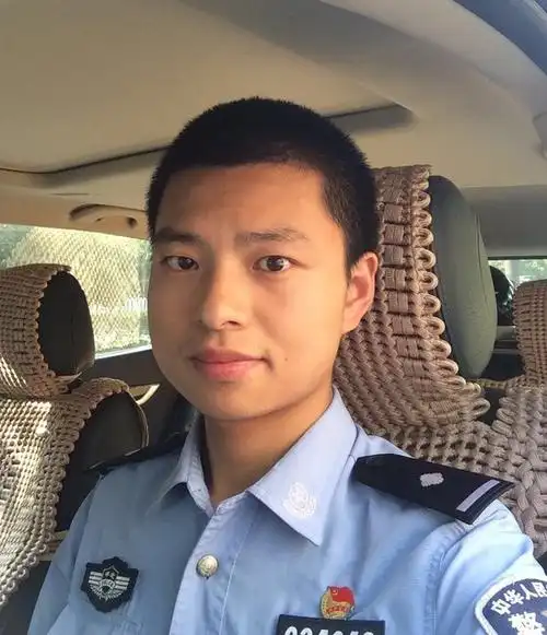 926嘉宾推荐| 年轻帅气的人民警察,有颜有才的软妹子,约吗?