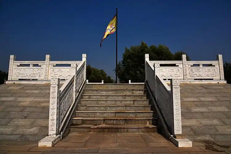 河南鹤壁市淇县朝歌文化园封神台