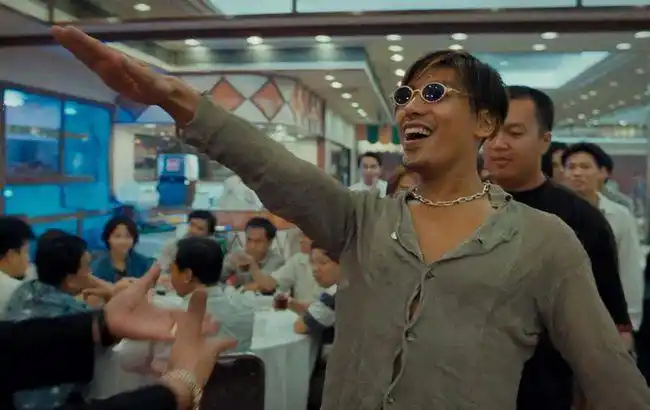 如今的日本黑帮,比《后街女孩》还要魔幻|郑伊健_网易订阅