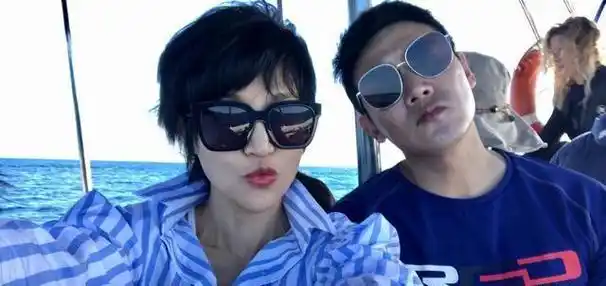 鲍蕾就冲她这个段位谁娶回家都旺夫