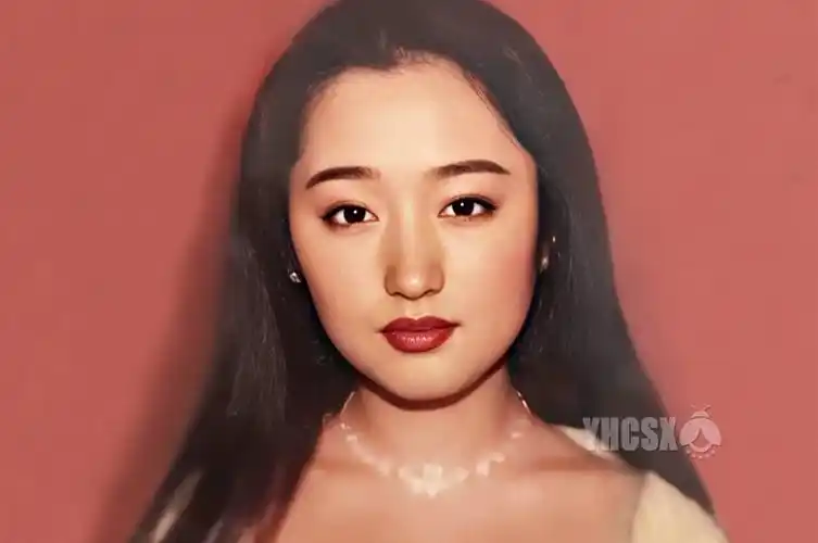 杨钰莹歌迷收藏的旧照见证她当年究竟有多美难怪圈粉老少三代